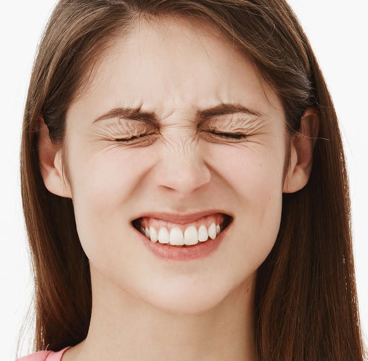 8 cvikov na odstránenie bucľatých líc a získanie výraznej tváre