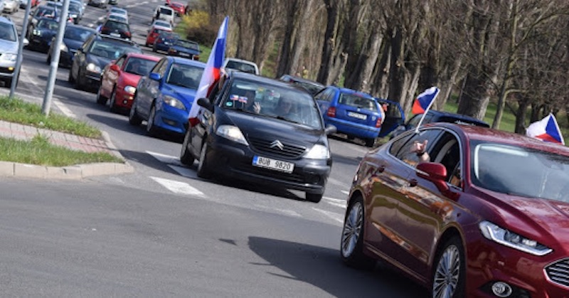 Čas zúčtovania: Májový celoslovenský plán auto protestov a jázd za slobodu