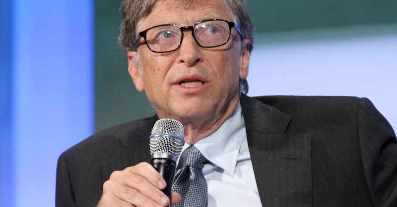 Bill Gates vlastní patent, ktorý mu udeľuje „exkluzívne práva“ na komputerizáciu ľudského tela