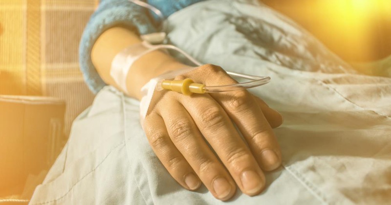 Rakovina u mladých je na vzostupe: Štúdie vinia ultraspracované potraviny, no prehliadajú slona v porceláne