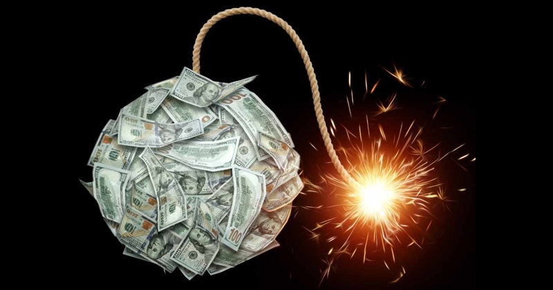 Americký dolár práve vošiel do poslednej fázy pred kolapsom Americký dolár práve vošiel do poslednej fázy pred kolapsom