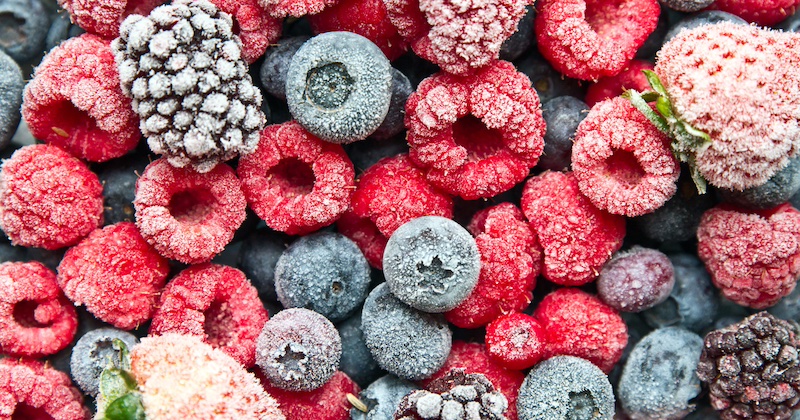 Prečo mrazené ovocie a zelenina môžu byť výživnejšie ako tie čerstvé vo vašej chladničke Prečo mrazené ovocie a zelenina môžu byť výživnejšie ako tie čerstvé vo vašej chladničke
