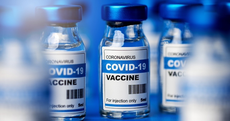 Vypočúvanie v americkom Senáte skúmalo dôkazy spájajúce covidové vakcíny so zvýšeným rizikom rakoviny